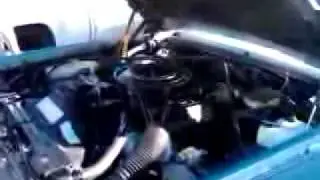Car runs Cadillac 85