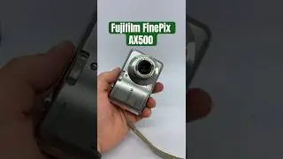 Fujifilm FinePix AX500 digital camera 2000s