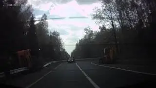 перевёрнутый грузовик (ДТП)(другой видеорегистратор)(13.05.2015)