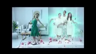 Publicidad : Musicales Fabuloso  , La divina casa de Gina .
