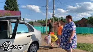 VLOG 💕 Провожаю маму домой / Какой то дяденька заплатил в магазине / Приехала племянница/ Влог