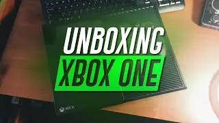Unboxing an Xbox One from Cowboom!