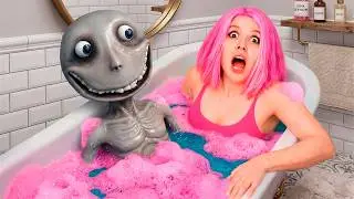 WE TOOK A BATH WITH ALL MONSTER BATH BOMBS AT 3:00 AM!!