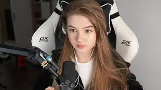 строго предложил ей заняться...