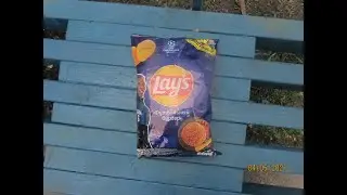 Обзор и дегустация чипсов Lays со вкусом футбольного бургера (04.05.2021)