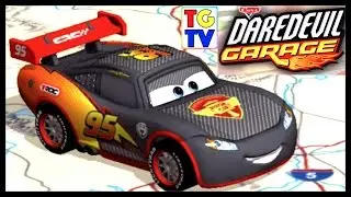 Disney Pixar Cars Lightning McQueen (Carbon Fiber Racers) | Cars Daredevil Garage