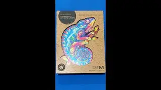 Unboxing the Unidragon Iridescent Chameleon wooden jigsaw puzzle 