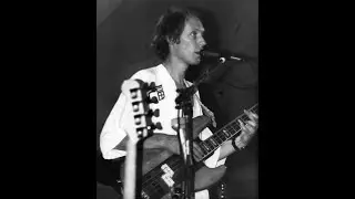Richard Sinclair on Camel