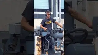 I surprised the road worker operating the paving machine. Thanks for your work 💪