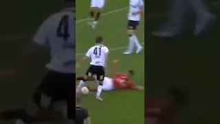 Casimiro Why that Fall? 🤣🤣 #funny #comedy #funnyfootball