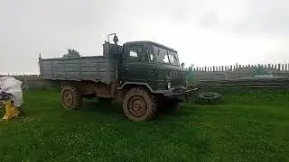 На Газ-66 за металлом через реку, ходовка от вездехода, рельсы в воде.