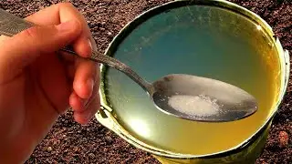 1 SPOON FOR A BUCKET OF WATER AND THE GROUND IS LIKE NEW! Spill this land for a bountiful harvest o