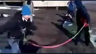 Забыли зацепить страховку,