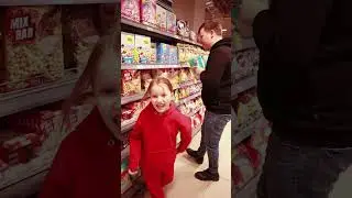 Dry breakfast or Pampers?? Best shopping funny family 