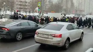 В Москве прощаются с Алексеем Навальным