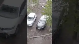 В городе Подольске московской области снег.