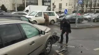 Авария возле Музыкального театра в Минске
