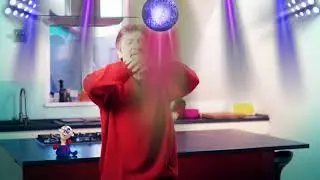 Jirka Babica dance like it's 1403