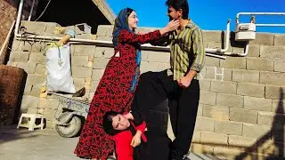 Can Omid ever forget Zahra's hugs and kisses?
