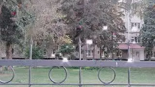 По Главной улице (ул. Ленина)