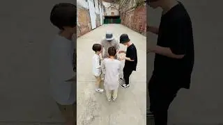 A difficult dance🫨 #shorts #viral #shortvideo #youtube #video #fyp #dance #lol #wow #shuffledance