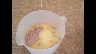 Шоколадные капкейки с вишневой начинкой