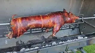 Lechon in Denmark.  Part 4..The cook finish 🤪
