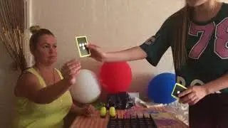 Играем с мамой в Bounce Off