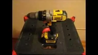 How to use the Clutch on a Cordless Drill