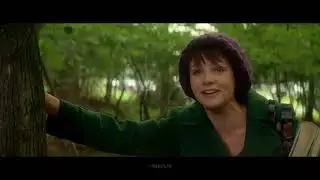 The Greatest (2009): Rose goes into labor after her baby's father dies