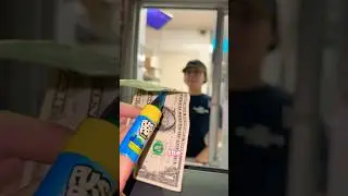 WHEN YOUR ICE CREAM GETS STUCK IN YOUR PUSH POP