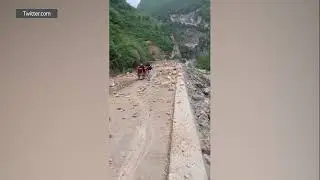 An earthquake in China's Sichuan province!!