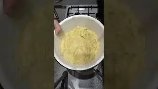 дряники- калдуны с маринованным луком ,необычно ,очень вкусно ,хрустяще ) лук у меня на канале