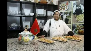 الحريرة المنسمة بالمسكة الحرة مرفوقة ببريوات الارز بالفواكه الجافة تلاث اشكال مختلفة