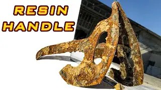 Restoration of the beautiful rusty bearded axe resin handle with epoxy resin
