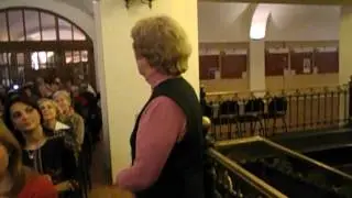 DSCN4454 Igor Makarov , bariton .Music In Museum concert. in Kazan. Nov 28