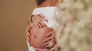 Maternity in Studio | Alessandra Pecchia Fotografa