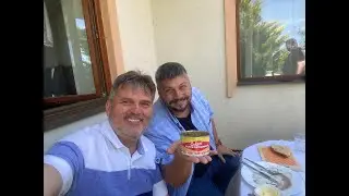 Így fogyaszd a Surströmminget, ha nem akarsz rókával találkozni! Két polgi, egy hobbi :)