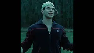 Twilight is one of my favorite movies this winter season 🌫️🍃🌧️