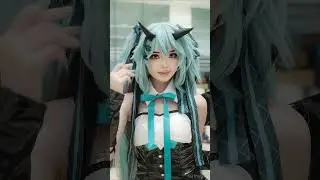 Cosplay: Vocaloid: Hatsune Miku x Rascal 2023 Cosplayer: Shinra Ae