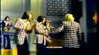 The Oak Ridge Boys - Jesus Is Coming Soon Live 1973