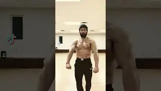 💪🥋 80s style muscle and karate 