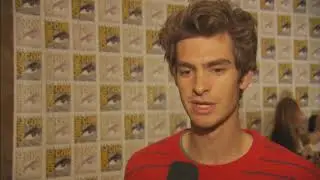 Andrew Garfield, Emma Stone and The Amazing Spider-Man Cast Backstage At Comic-Con