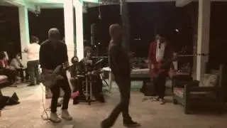 Hanging Valley - It's So Easy