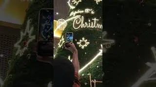 Merry Christmas 2022 DLF MALL OF INDIA🎅 🎄 #merrychristmas #christmas #dlf #dlfmallofindia #noida