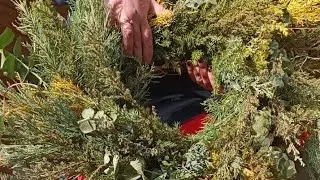 Створення Різдвяного віночка