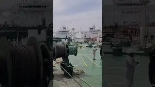 Mooring Operation of a Crude Oil Tanker Alongside Other Tanker