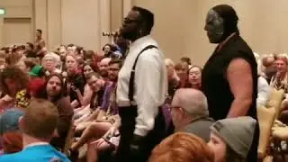 DRAGON CON