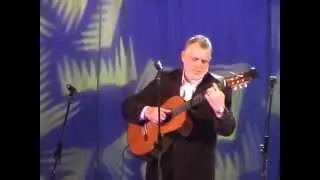 Поёт Игорь Петров