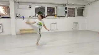 Капоэйра связки. Детская группа. Kids capoeira solo